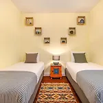 Cascais Calm & Spacious Retreat *