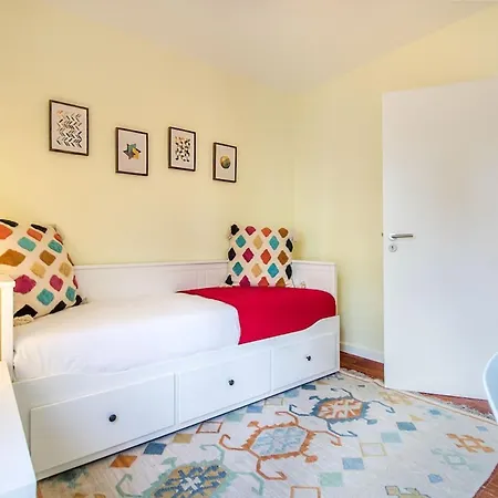 Cascais Calm & Spacious Retreat 아파트 리스본